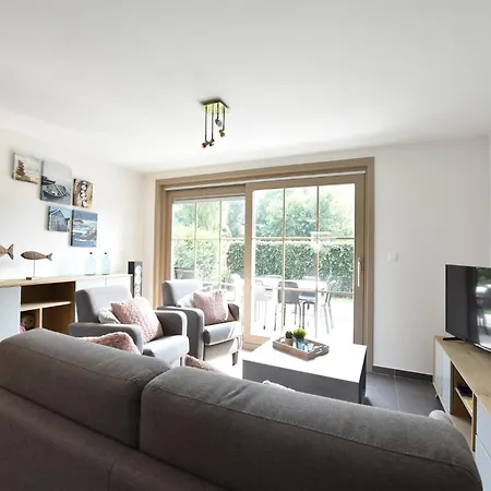 Casa vacanze Bright Family With Bikes, Cleaning Included *