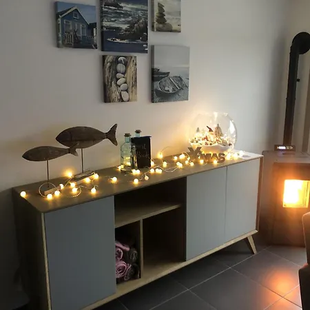 Bright Family With Bikes, Cleaning Included Vakantiehuis *
